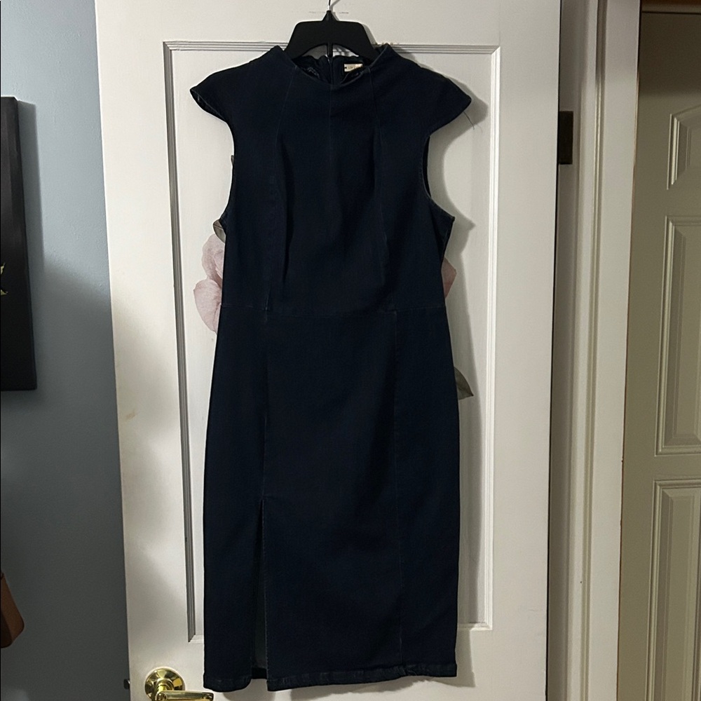 Sleeveless Navy Sheath Dress - Classic Workwear